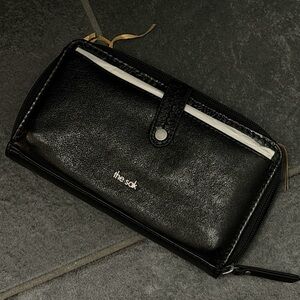 The Sak Women's Iris Smartphone Crossbody Bag - NWT